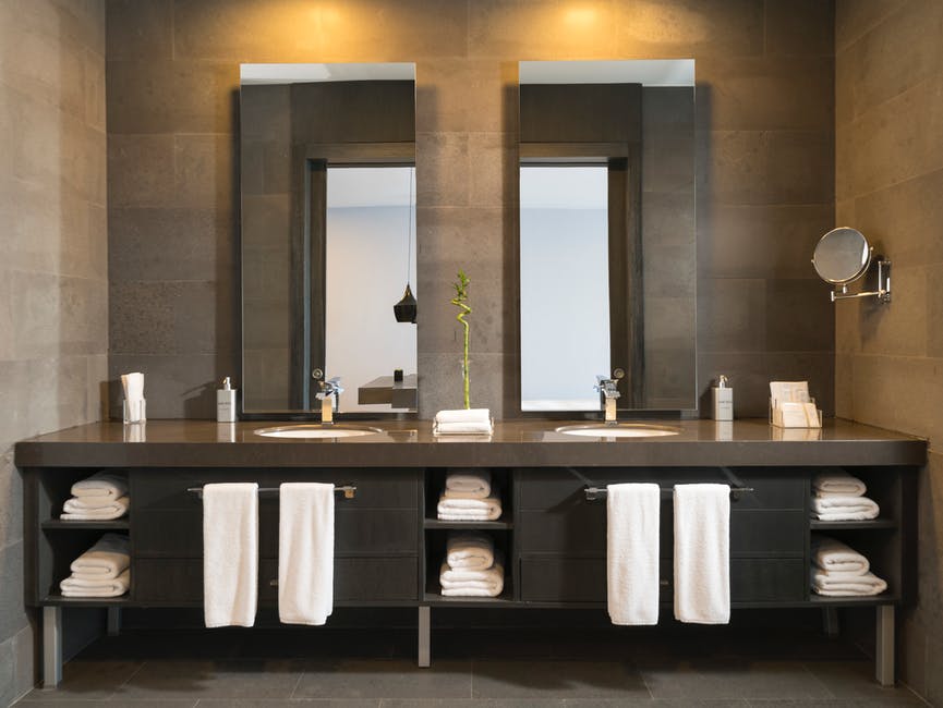 7 Types of Mirrors That Can Spruce Up Your Interior Design Skills